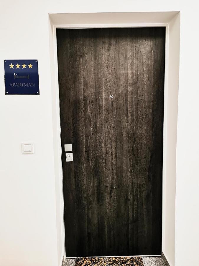 Apartman Angel أوسييك المظهر الخارجي الصورة